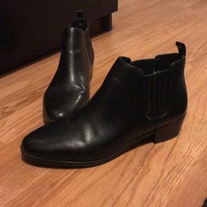 Chelsea Boots